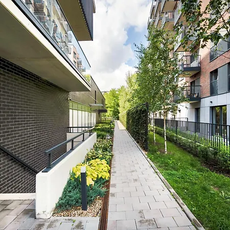 Nowoczesny Z Klimatyzacja I Parkingiem By Renters Prestige