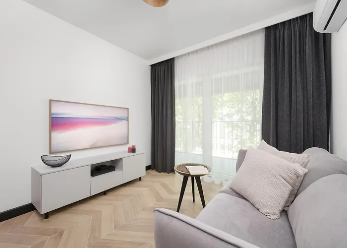 Apartman Nowoczesny Z Klimatyzacja I Parkingiem By Renters Prestige