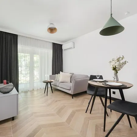 Nowoczesny Z Klimatyzacja I Parkingiem By Renters Prestige *